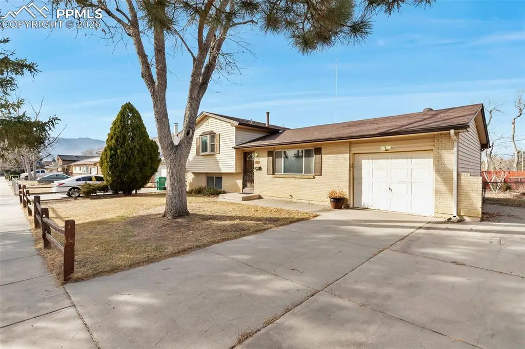 1025 Rainier Drive, Colorado Springs, CO 80910 - #1