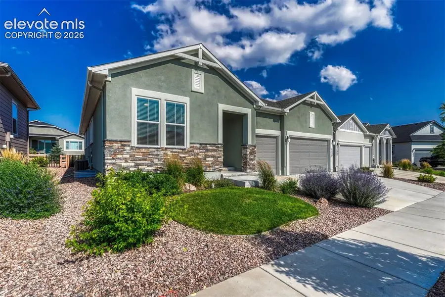 6830 Enclave Vista Loop, Colorado Springs, CO 80924 - #2