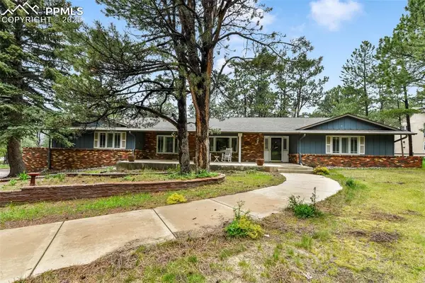 19070 White Fawn Drive, Monument, CO 80132