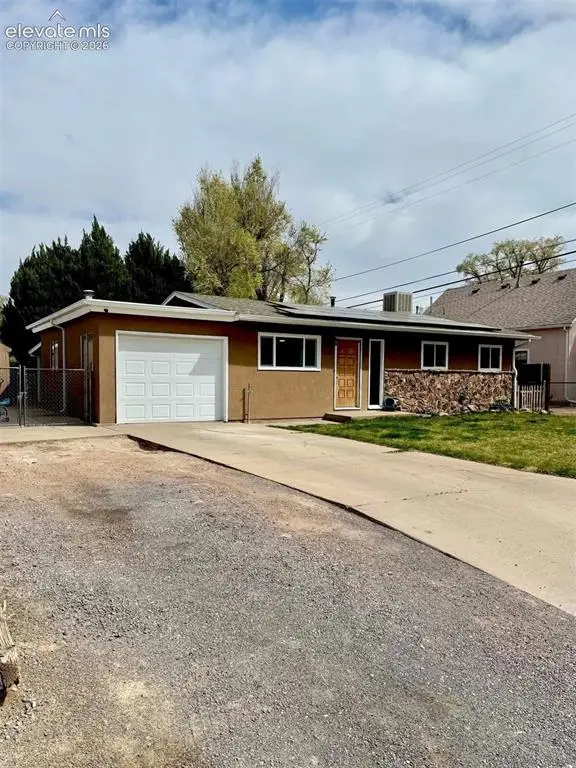 106 Dotson Avenue, Pueblo, CO 81005 - #2