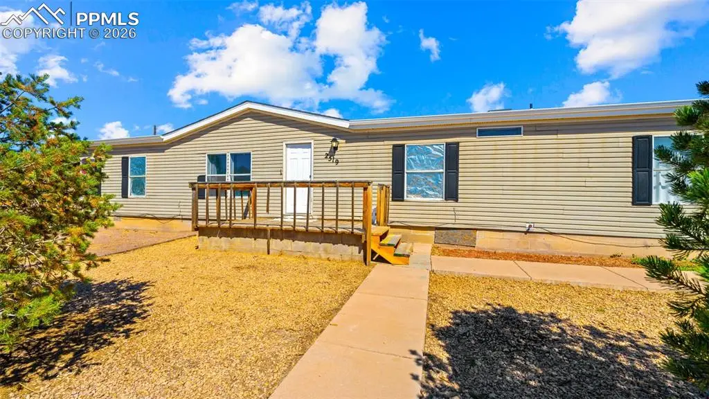 2519 E 10th Street, Pueblo, CO 81001 - #1
