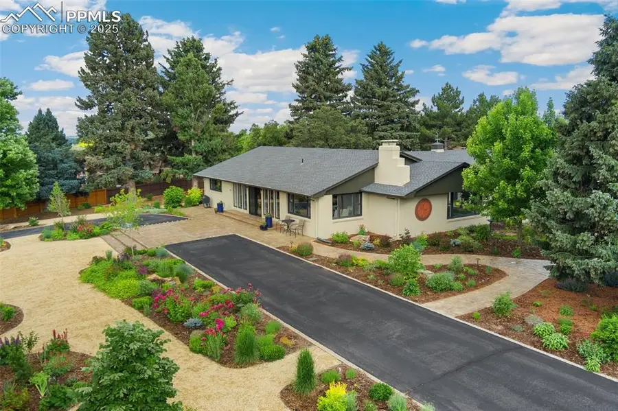 109 W Old Broadmoor Road, Colorado Springs, CO 80906 - Image #3