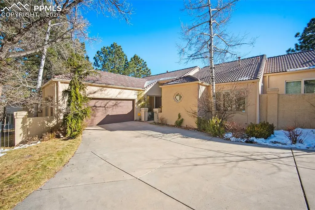 1425 W Cheyenne Mountain Boulevard, Colorado Springs, CO 80906 - Image #1