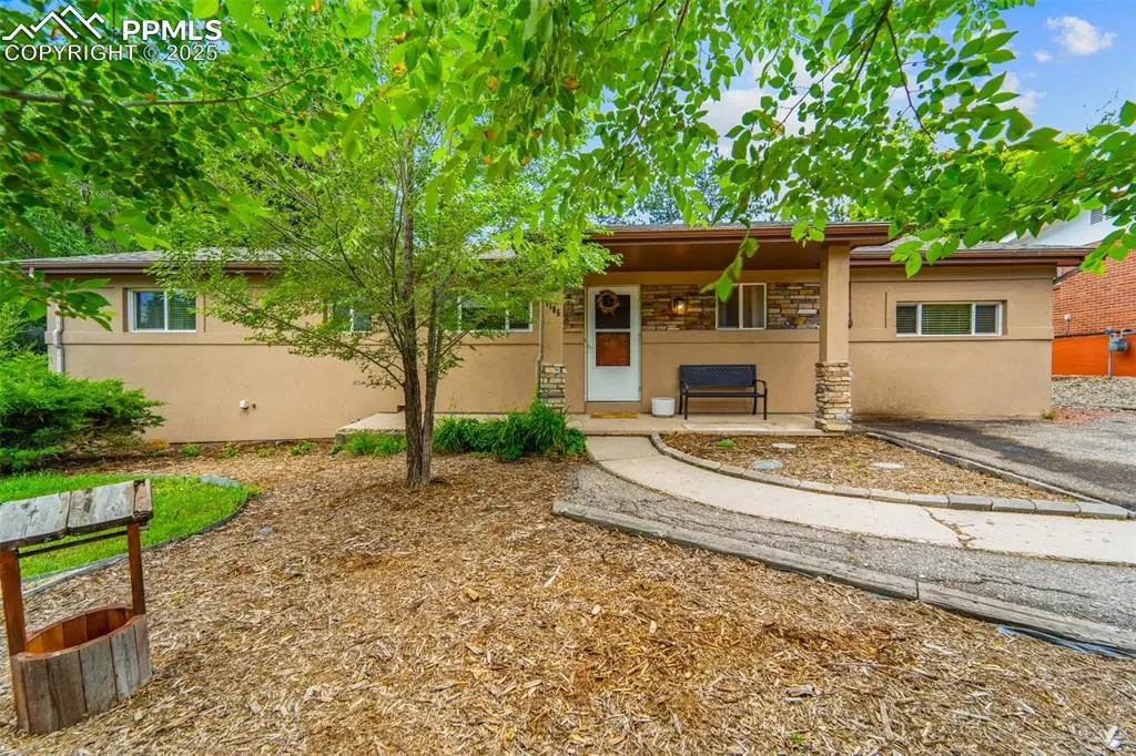 1105 Parkview Boulevard, Colorado Springs, CO 80905 - #1