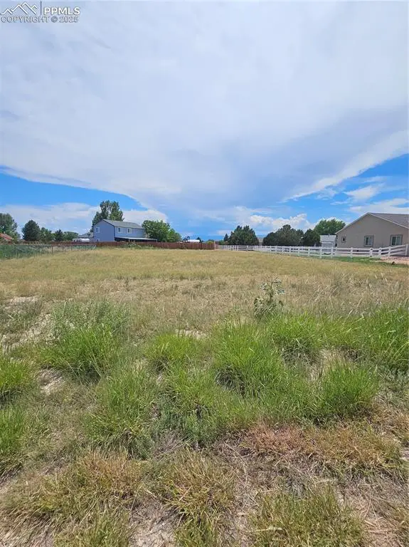 242 W Calle De Camelia, Pueblo, CO 81007 - #2