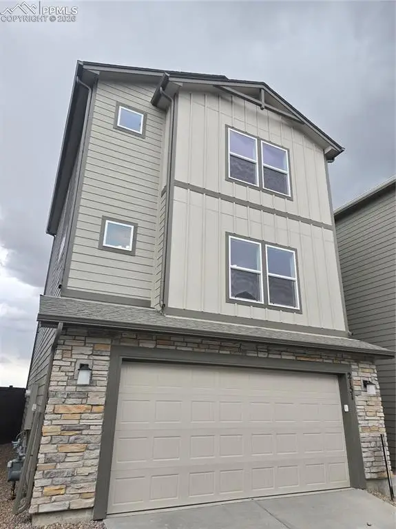 2151 Zipline View, Colorado Springs, CO 80910