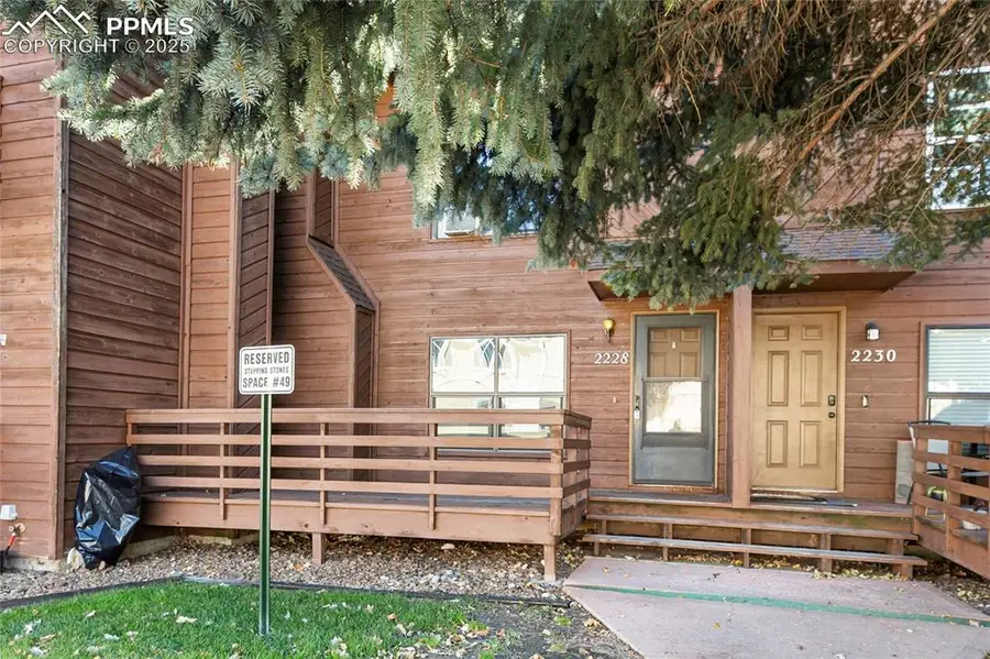 2228 Stepping Stones Way, Colorado Springs, CO 80904 - Image #2
