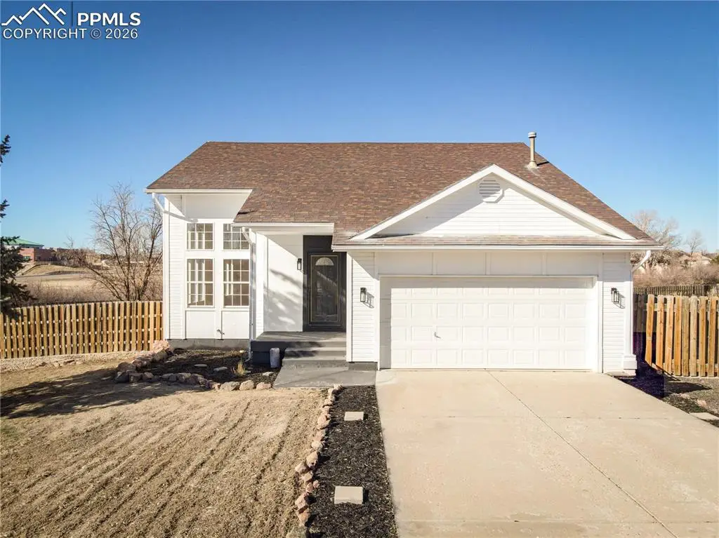 473 S Hook Court, Pueblo, CO 81007 - Image #1
