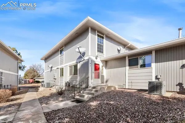 4742 Villa Circle #B, Colorado Springs, CO 80918