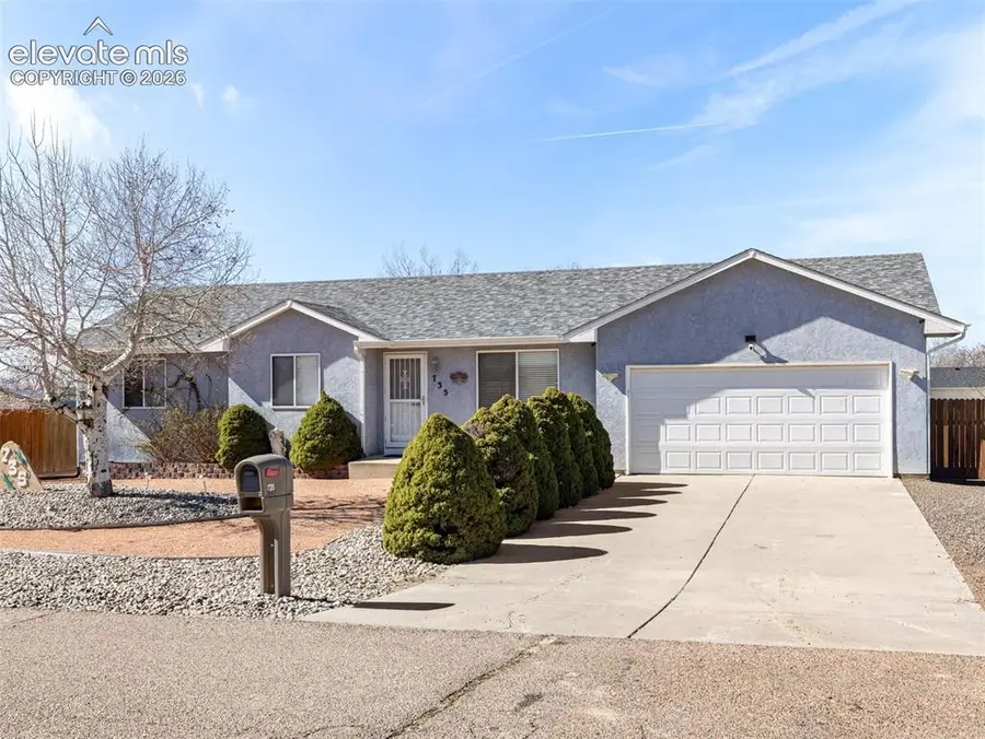735 S Sterling Drive, Pueblo, CO 81007 - #2