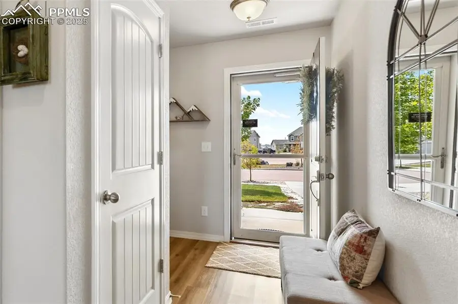 6812 Oak Vine Court, Colorado Springs, CO 80908 - Image #2