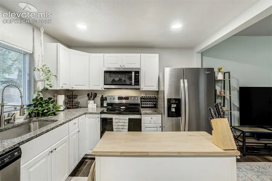 3032 W Pikes Peak Avenue, Colorado Springs, CO 80904 - #2