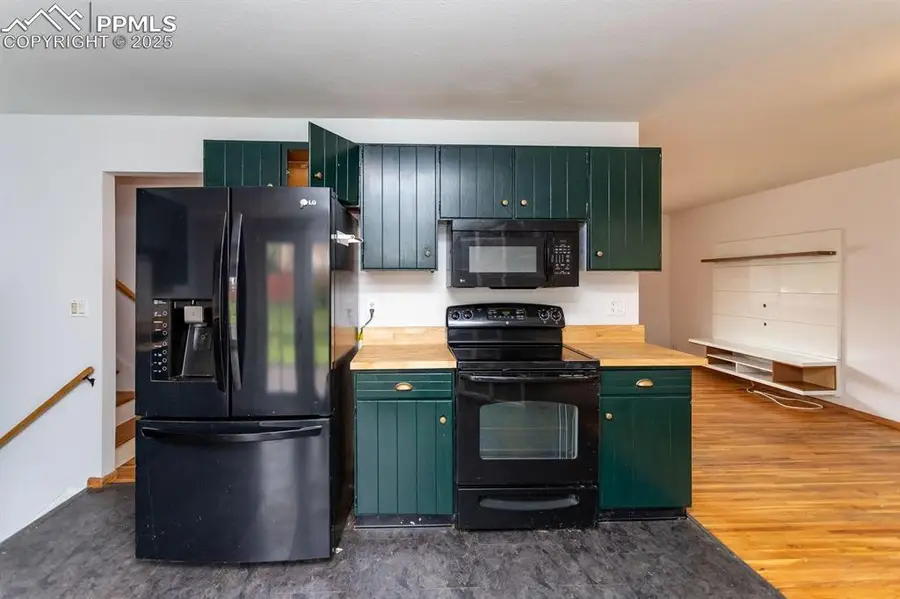 616 Lansing Drive, Colorado Springs, CO 80909 - Image #2