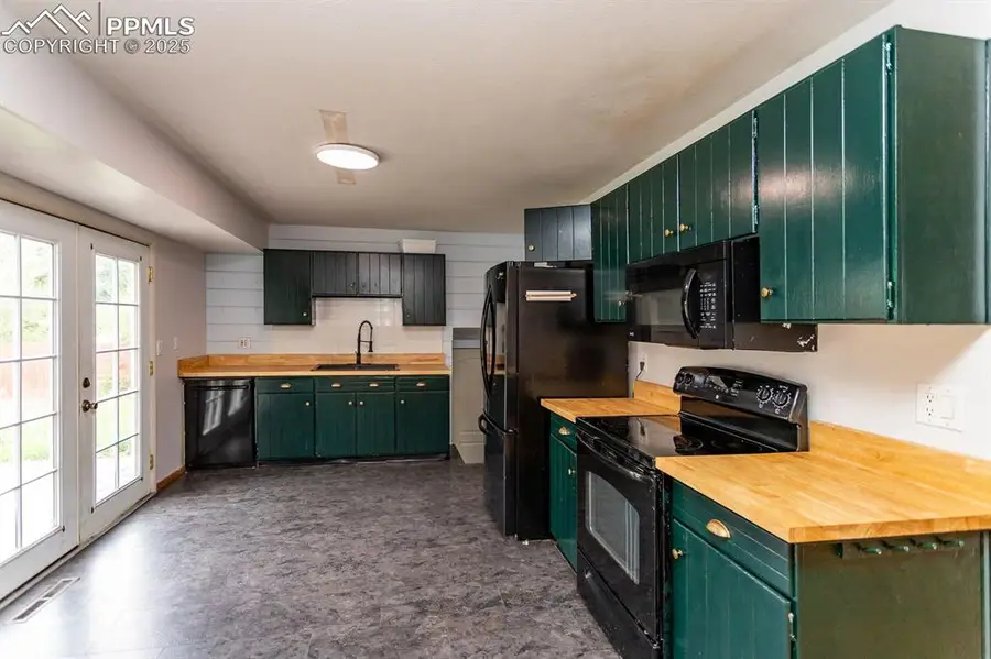 616 Lansing Drive, Colorado Springs, CO 80909 - Image #3