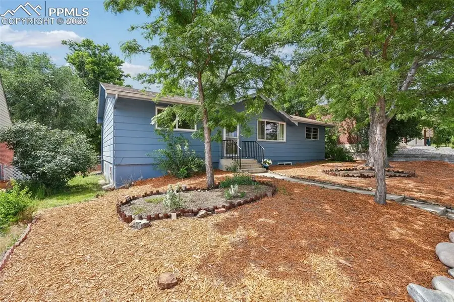 3614 Sheffield Lane, Colorado Springs, CO 80907 - Image #2