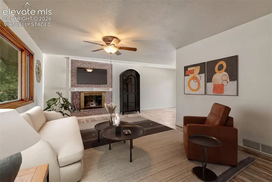 642 Valjean Place, Colorado Springs, CO 80906 - #3