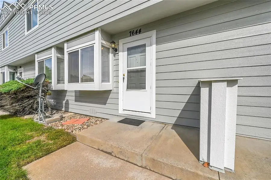 7644 Lexington Manor Drive, Colorado Springs, CO 80920 - Image #2