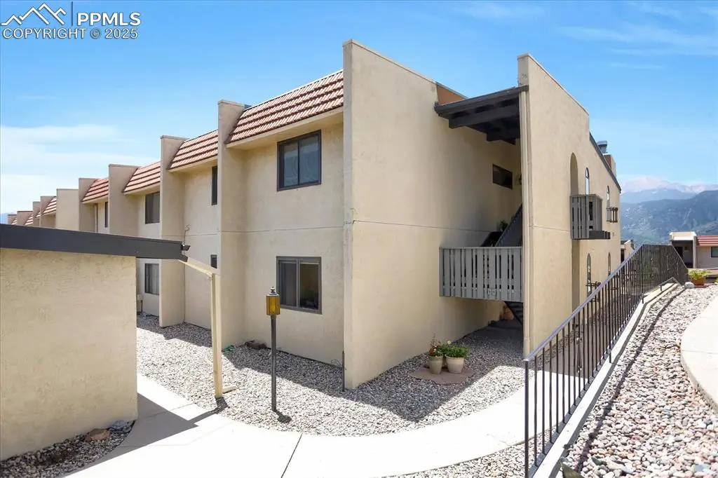 906 Fontmore Road #B, Colorado Springs, CO 80904 - Image #1