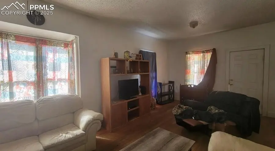 927 Veta Avenue, Pueblo, CO 81004 - Image #2