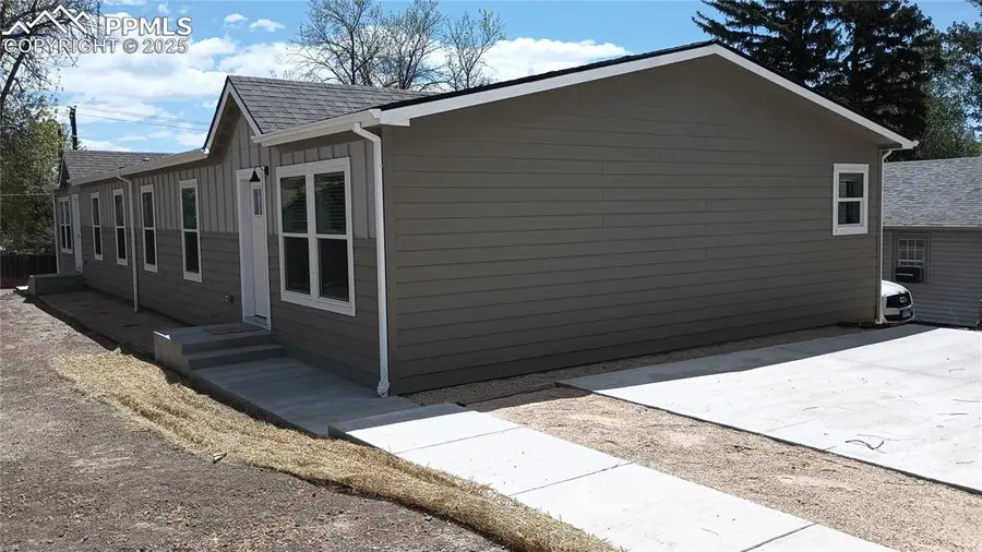 2313 N Chestnut Street, Colorado Springs, CO 80907 - Image #3