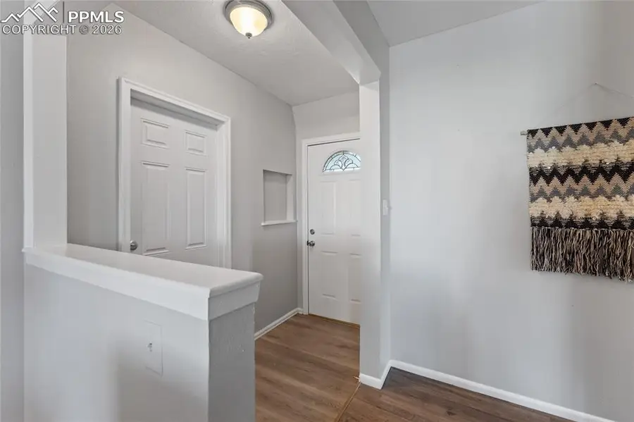 412 Edgewood Drive, Colorado Springs, CO 80907 - Image #3