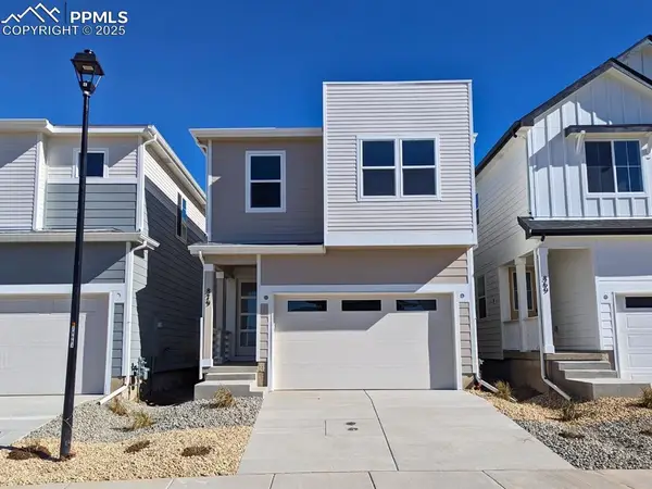 879 Solum Grove, Colorado Springs, CO 80915
