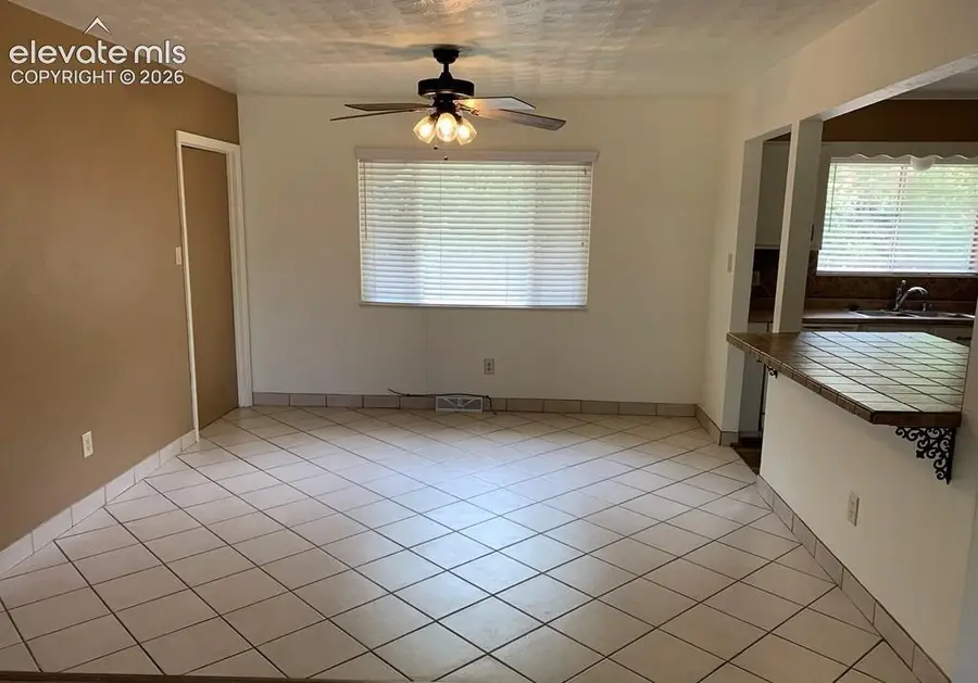 2215 Montezuma Road, Pueblo, CO 81003 - #3