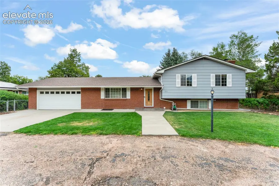 211 Westcott Avenue, Colorado Springs, CO 80906 - #3