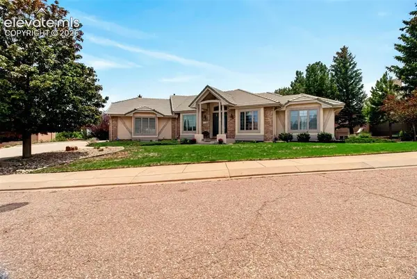 2745 Brogans Bluff Drive, Colorado Springs, CO 80919