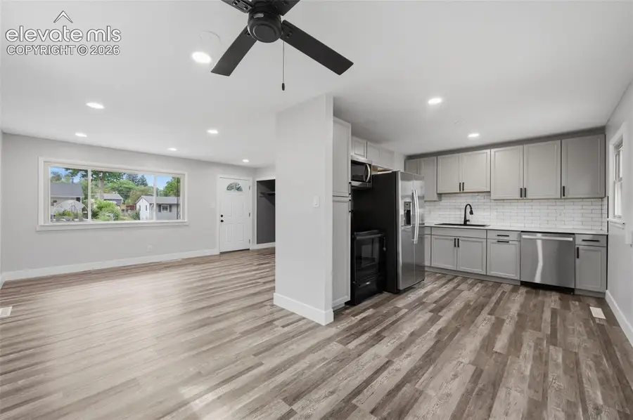 2818 Merry Lane, Colorado Springs, CO 80909 - #3