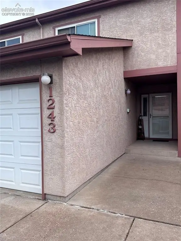 1243 Holland Park Boulevard, Colorado Springs, CO 80907