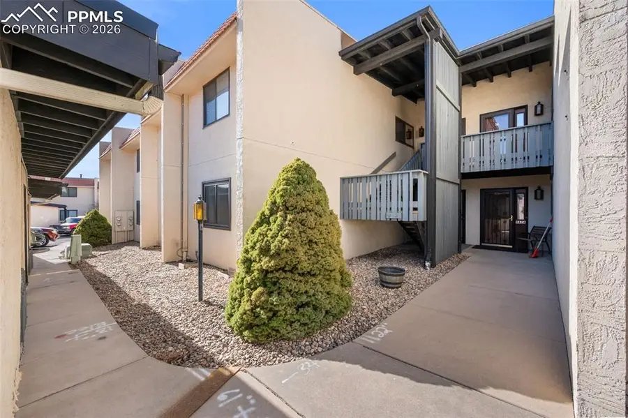 938 Fontmore Road #B, Colorado Springs, CO 80904 - Image #2