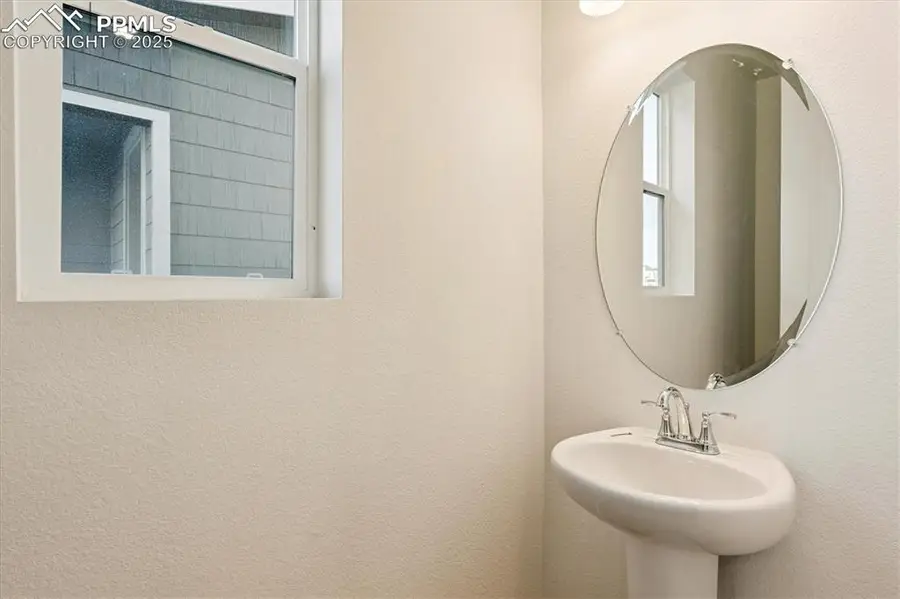 7843 Natural Bridge Trail, Colorado Springs, CO 80925 - Image #2