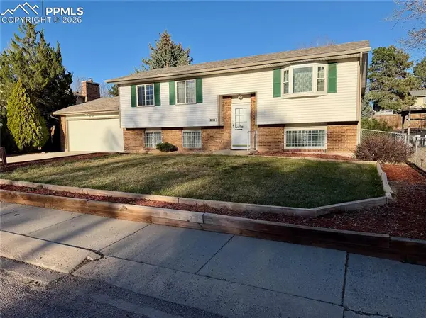 1527 Nokomis Drive, Colorado Springs, CO 80915
