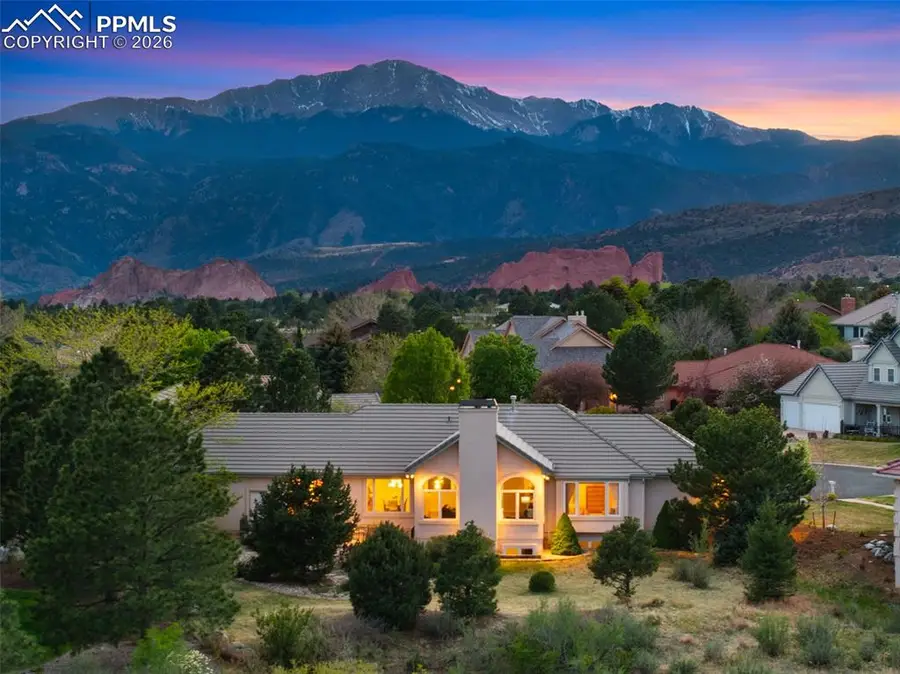 3735 Cumulus View, Colorado Springs, CO 80904 - #2