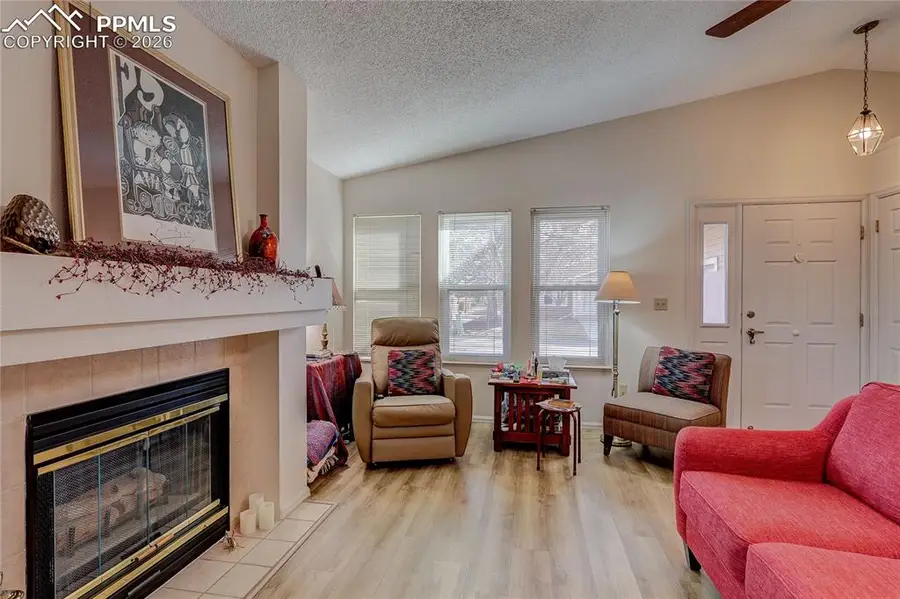 2580 Patriot Heights, Colorado Springs, CO 80904 - #3