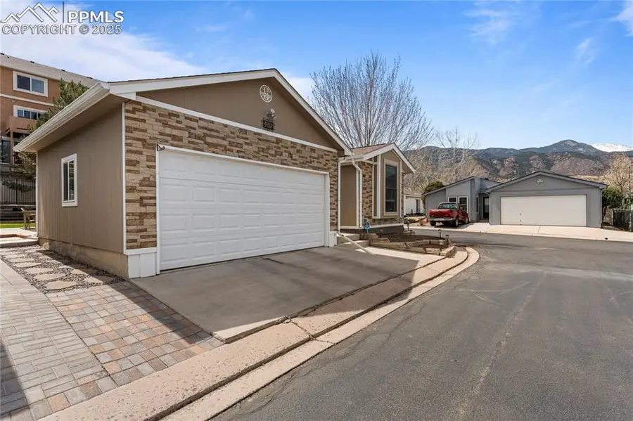 185 Stafford Court, Colorado Springs, CO 80904 - Image #2