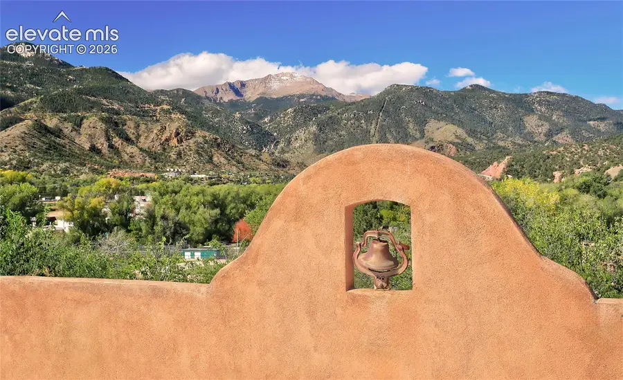 15 Via Maria Theresia Na, Manitou Springs, CO 80829 - #2