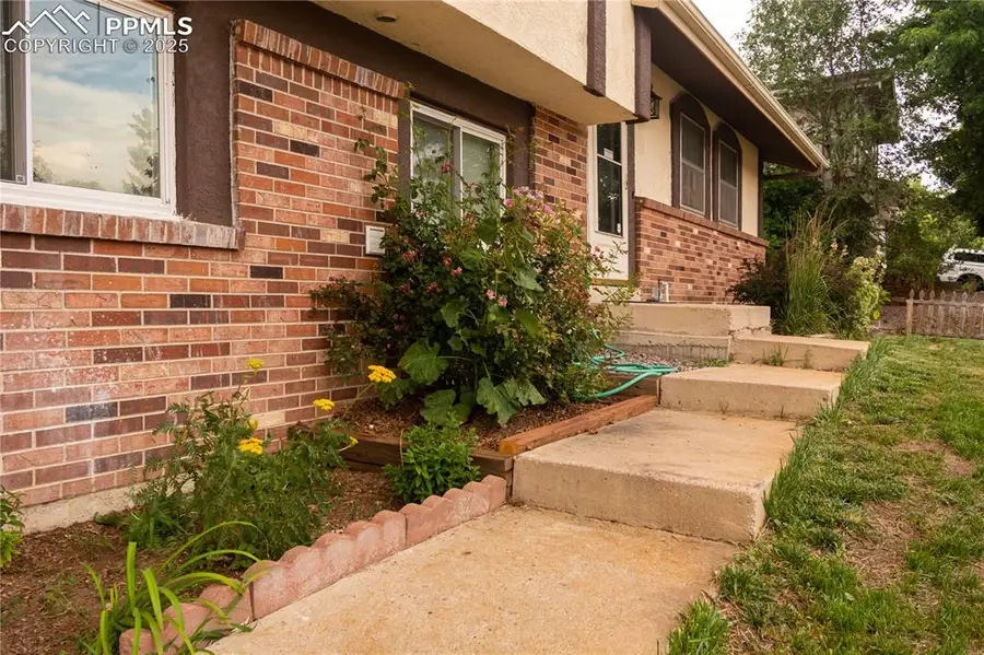 5210 Alteza Drive, Colorado Springs, CO 80917 - Image #2