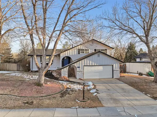1327 Kern Street, Colorado Springs, CO 80915