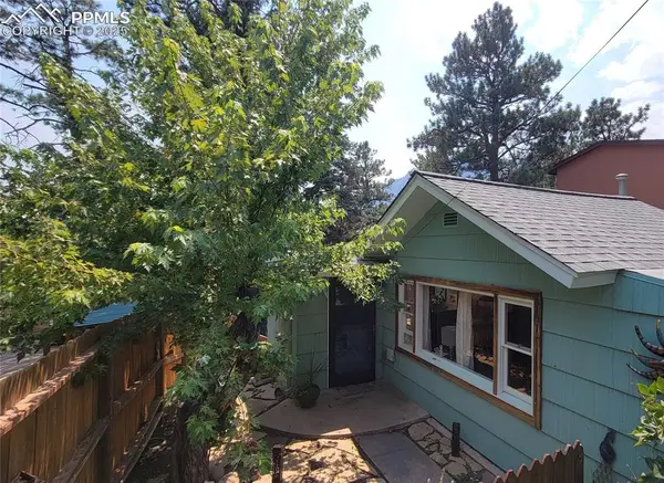 1939 Mid Road, Colorado Springs, CO 80906