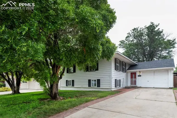 61 Louis Nelson Road, Pueblo, CO 81001