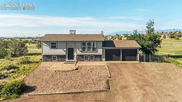 2054 W Locoweed Drive, Pueblo, CO 81007