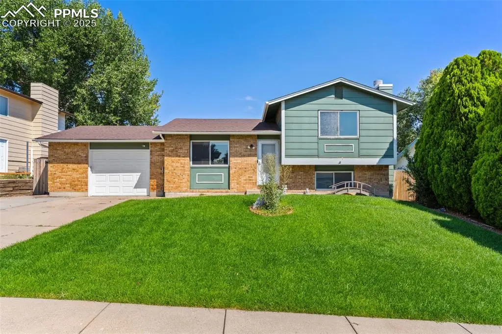 7650 Sunny View Lane, Colorado Springs, CO 80911 - Image #1