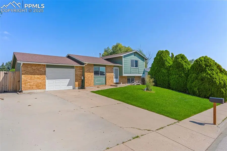 7650 Sunny View Lane, Colorado Springs, CO 80911 - Image #3