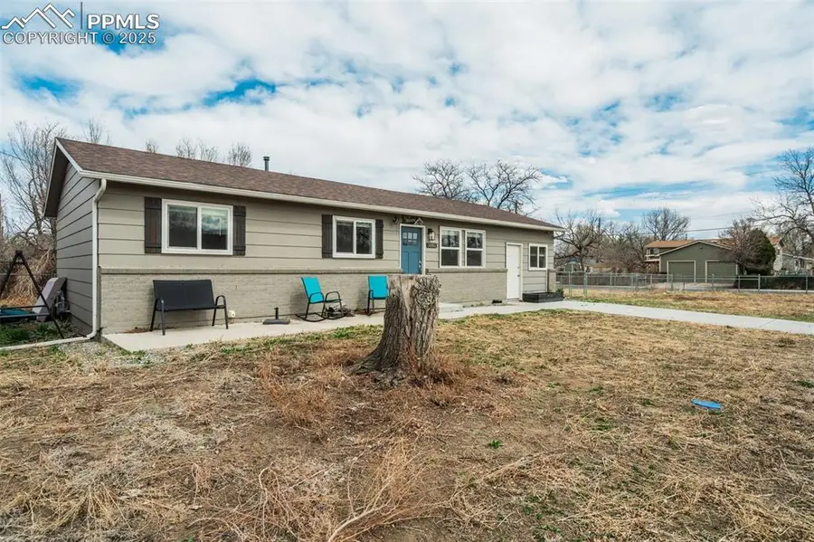 1081 Maxwell Street, Colorado Springs, CO 80906 - Image #2