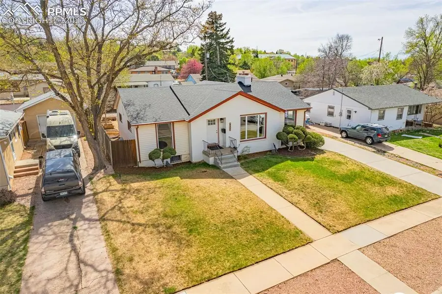 637 Glen Eyrie Circle, Colorado Springs, CO 80904 - #3