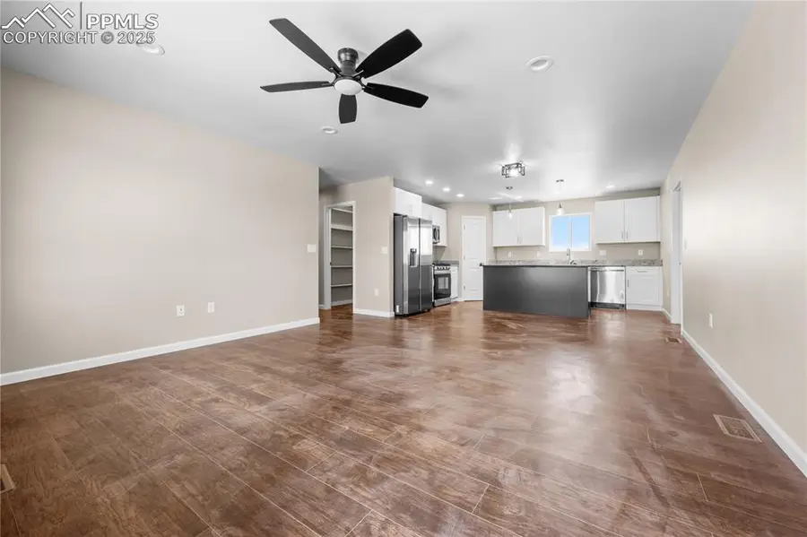 702 E Loma Drive, Pueblo, CO 81007 - #3