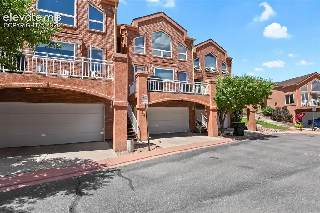 1346 Mirrillion Heights, Colorado Springs, CO 80904 - #1