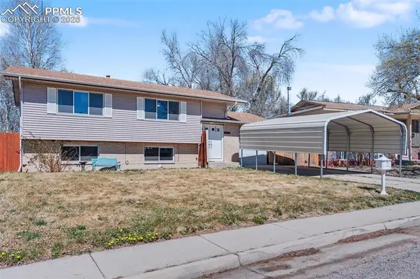 272 Fay Drive, Colorado Springs, CO 80911